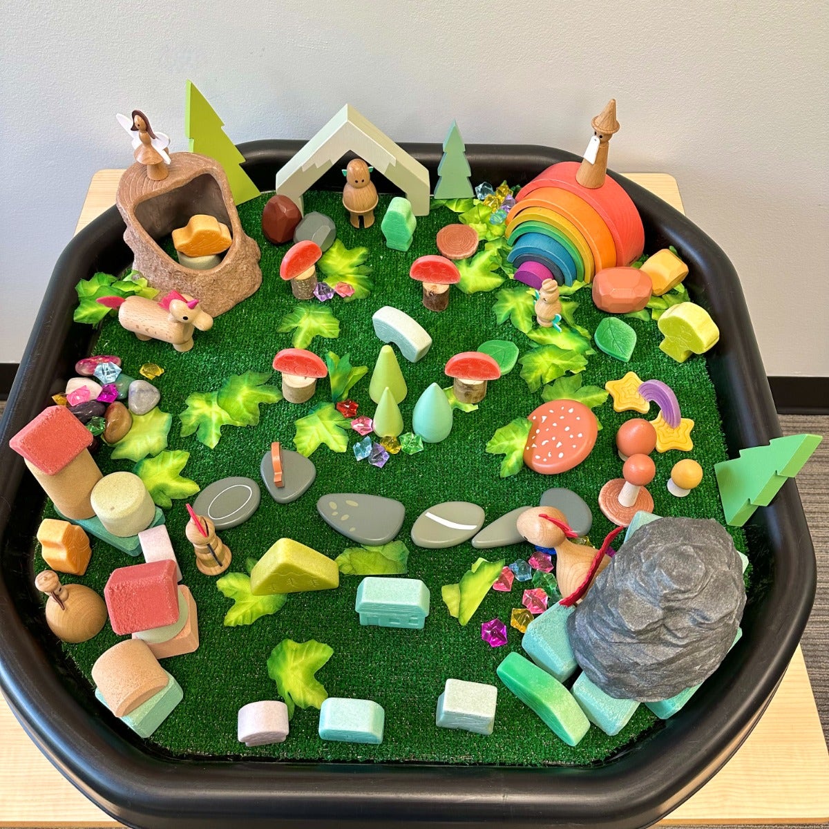 Mini Tuff Tray Grass Insert
